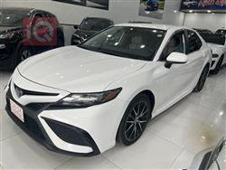 تۆیۆتا کامری